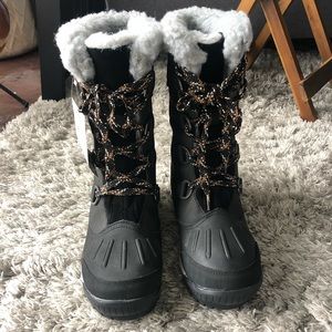 BEARPAW® Desdemona Leather Lace-Up Waterproof Boot